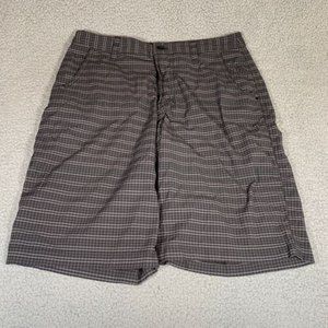 Men's Lululemon Kahuna Plaid Flat Front Shorts Striped Size 32 Black Grey